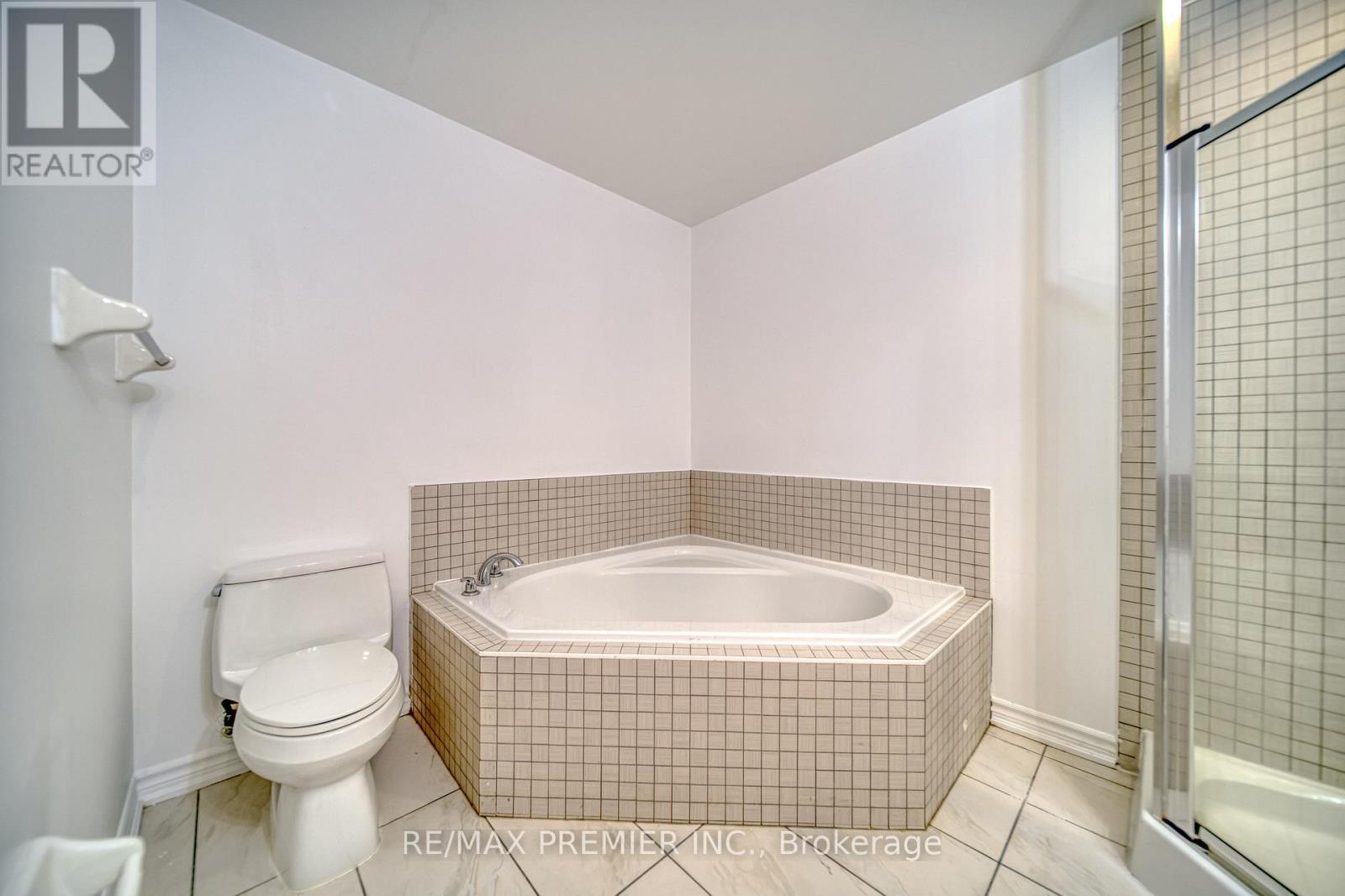 1201 - 9235 Jane Street, Vaughan, Ontario  L6A 0J7 - Photo 25 - N12655598