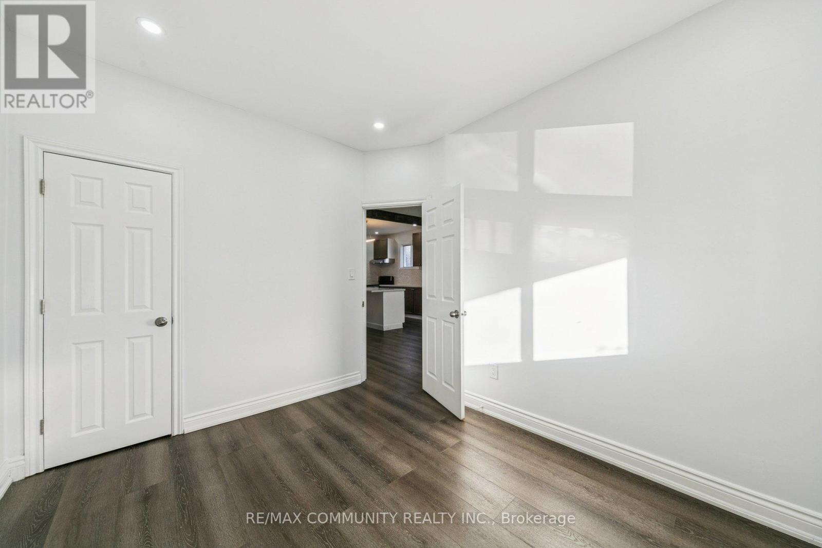 46 East 7th Street, Hamilton, Ontario  L9A 3G8 - Photo 21 - X12655596