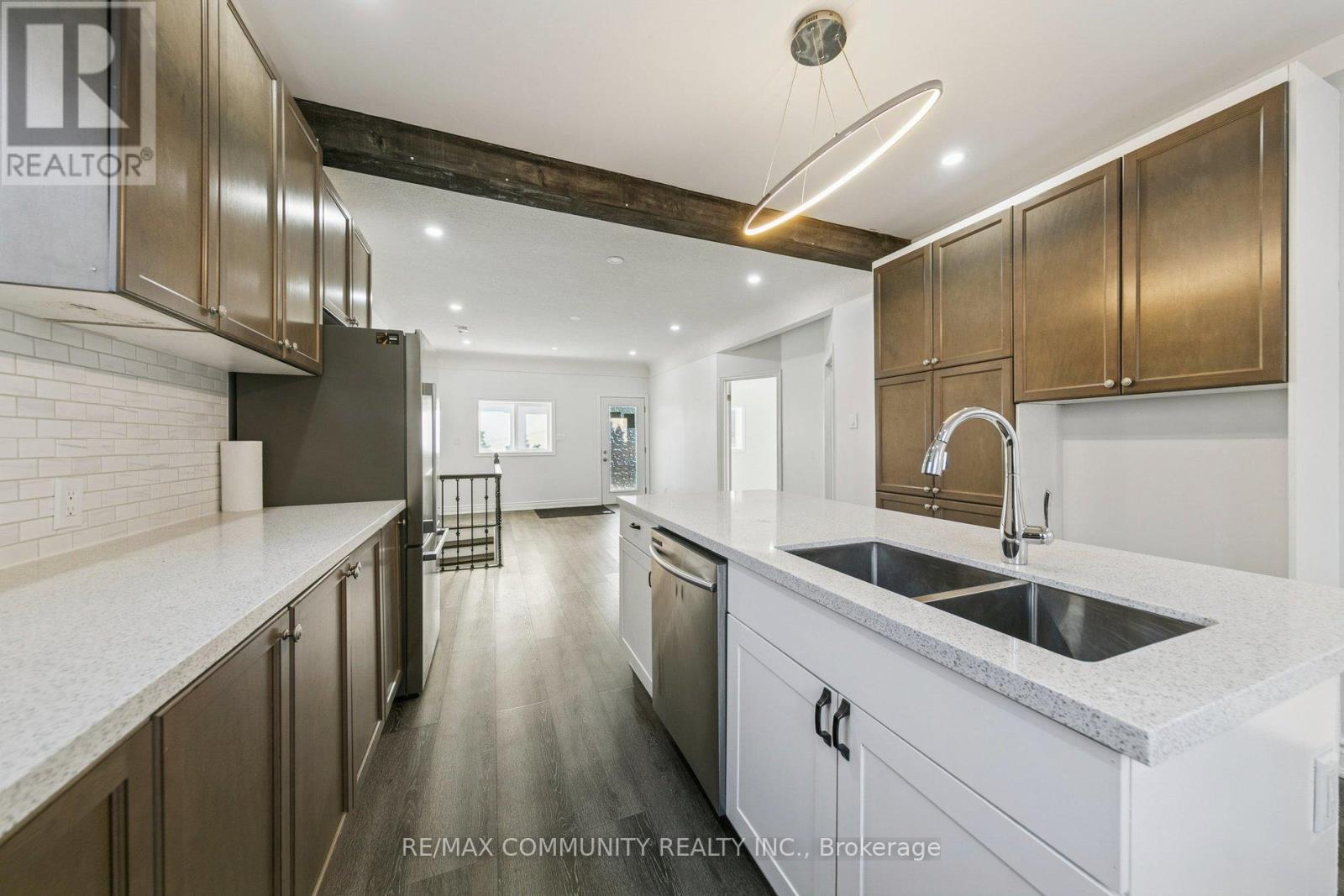 46 East 7th Street, Hamilton, Ontario  L9A 3G8 - Photo 29 - X12655596