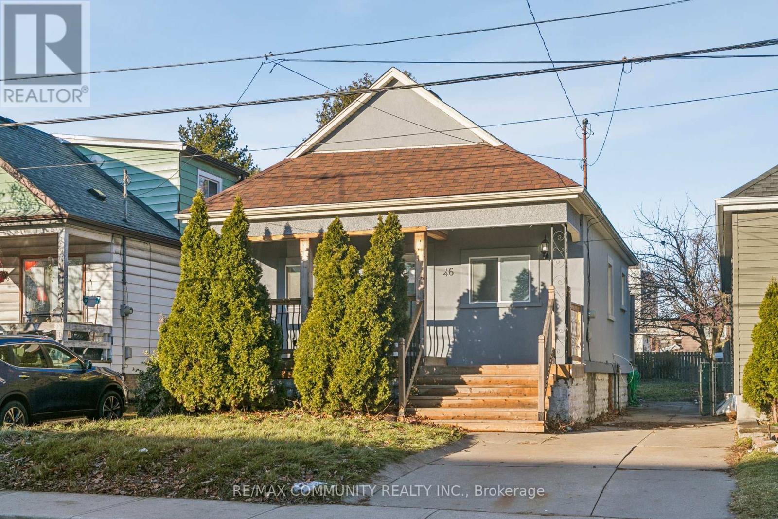 46 East 7th Street, Hamilton, Ontario  L9A 3G8 - Photo 3 - X12655596