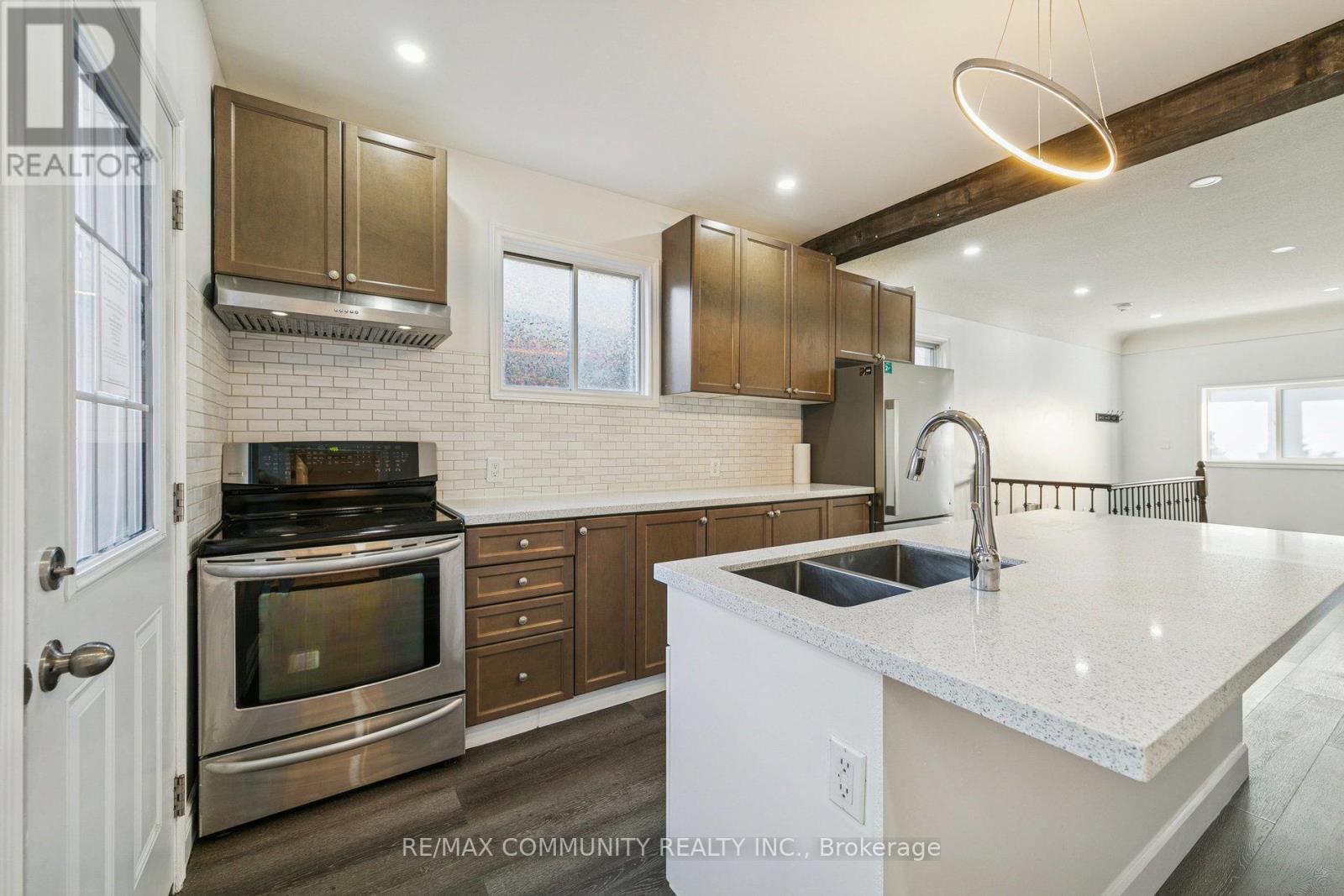 46 East 7th Street, Hamilton, Ontario  L9A 3G8 - Photo 30 - X12655596