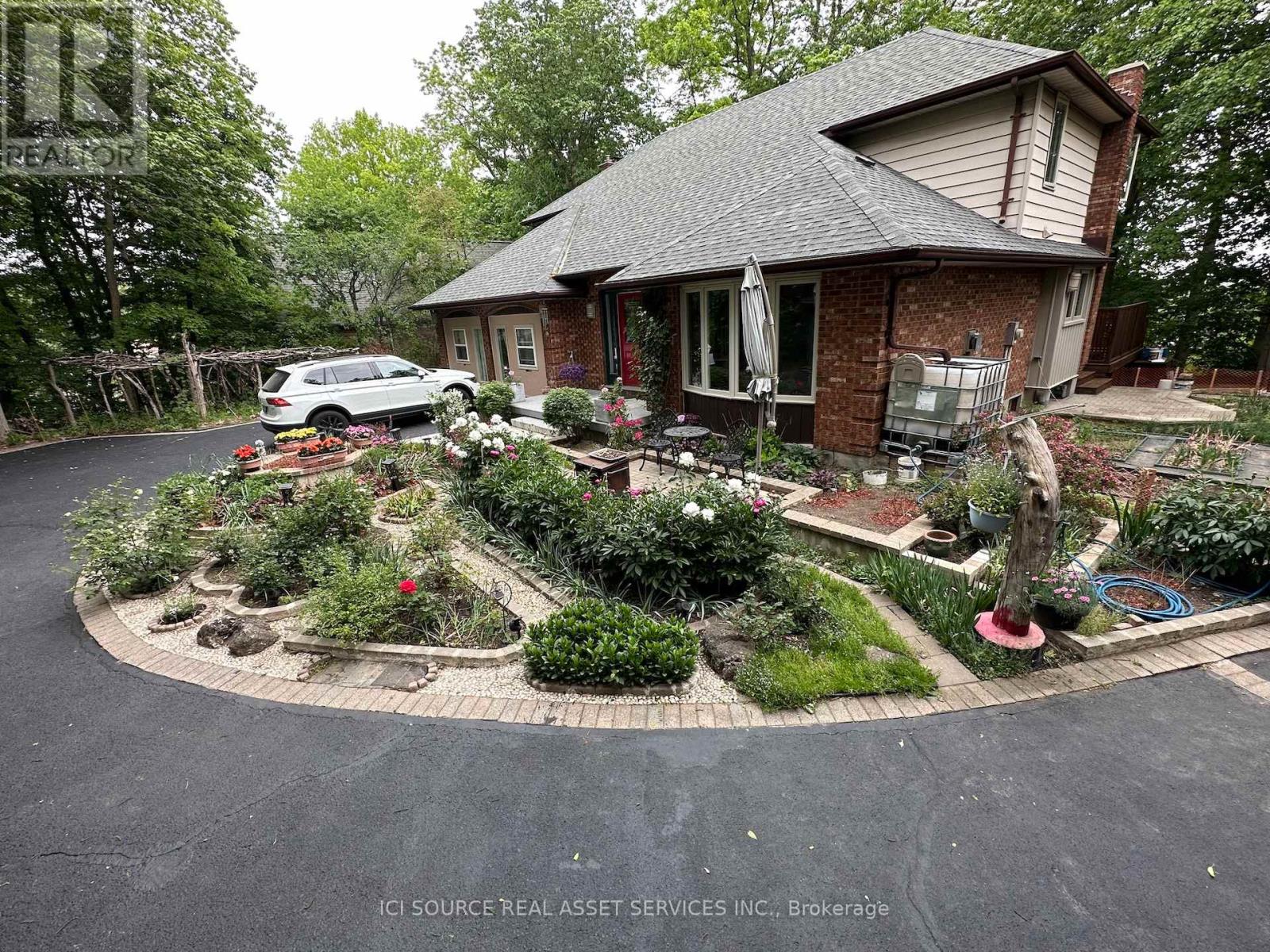 350 SARNIA ROAD, london north (north k), Ontario