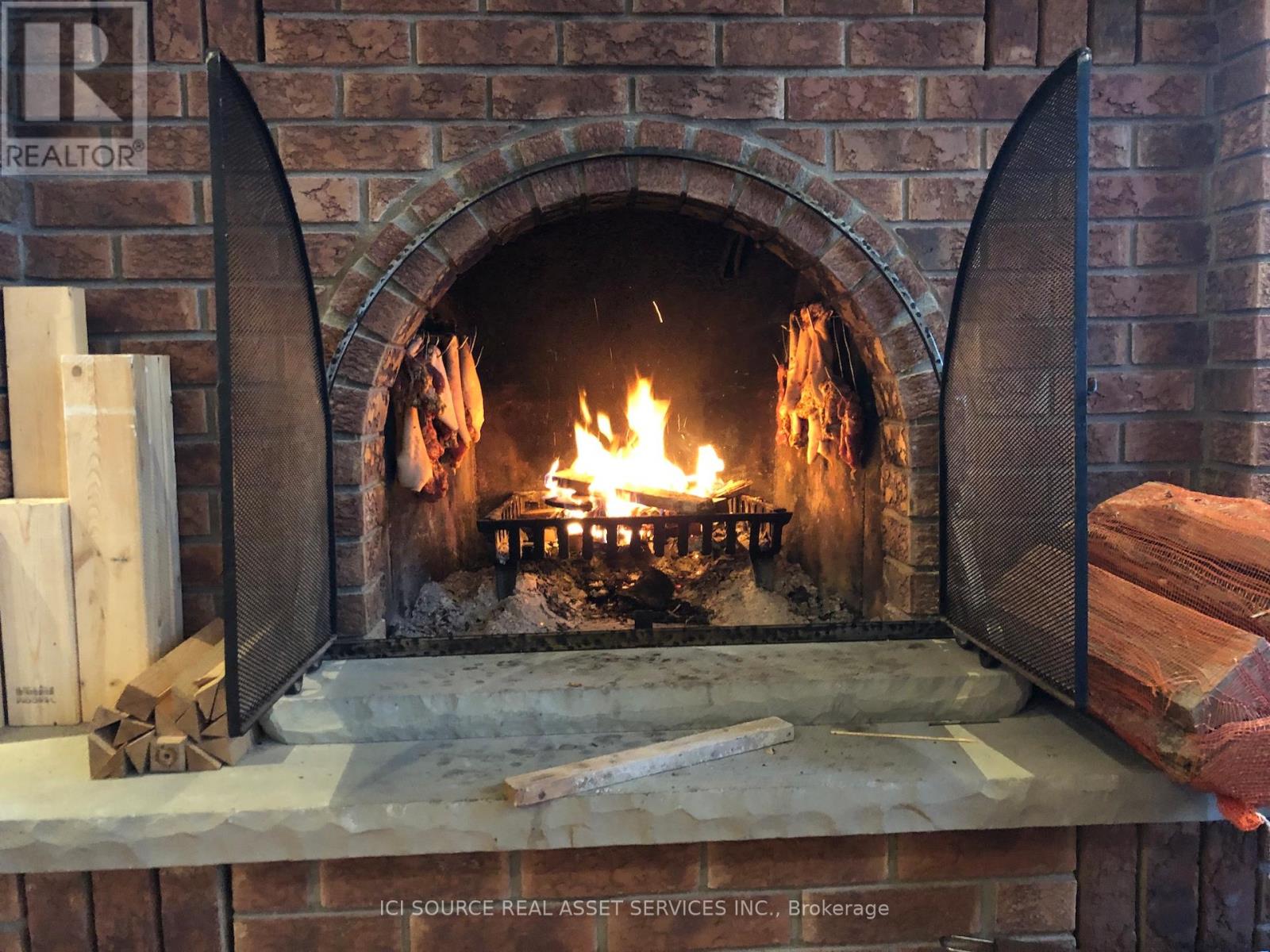 350 Sarnia Road, London North (North K), Ontario  N6G 1N3 - Photo 15 - X12655602