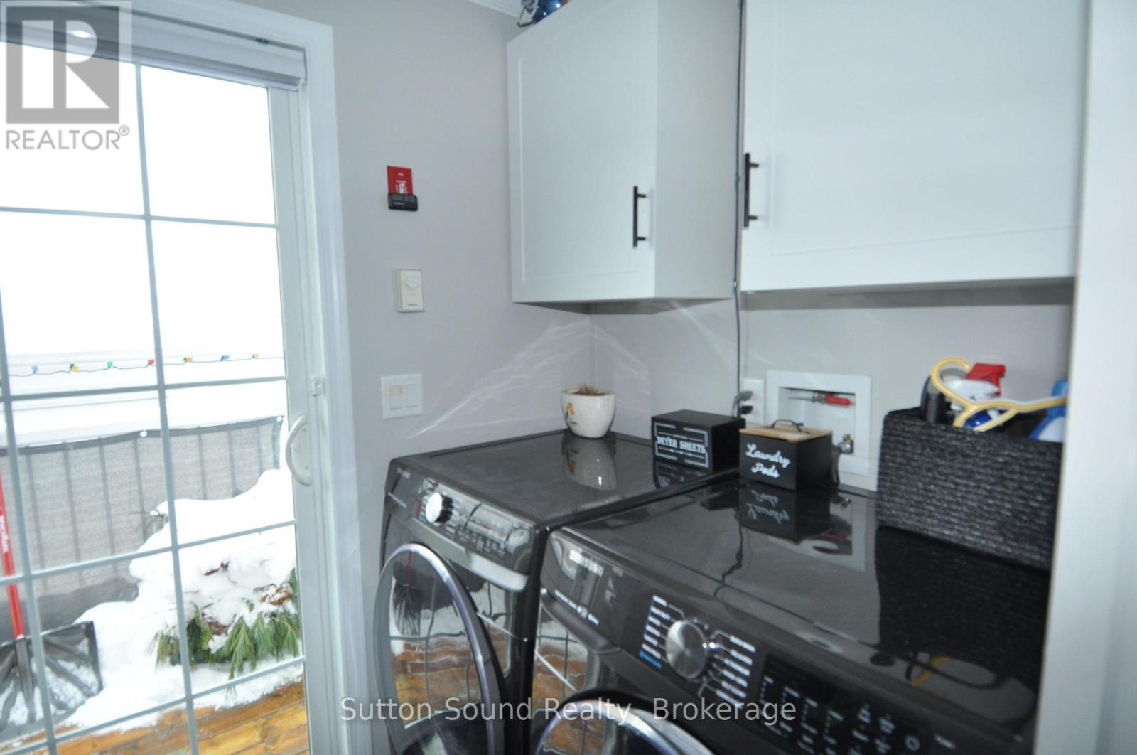 144 Rosewood Drive, Georgian Bluffs, Ontario  N4K 5N5 - Photo 11 - X12655698