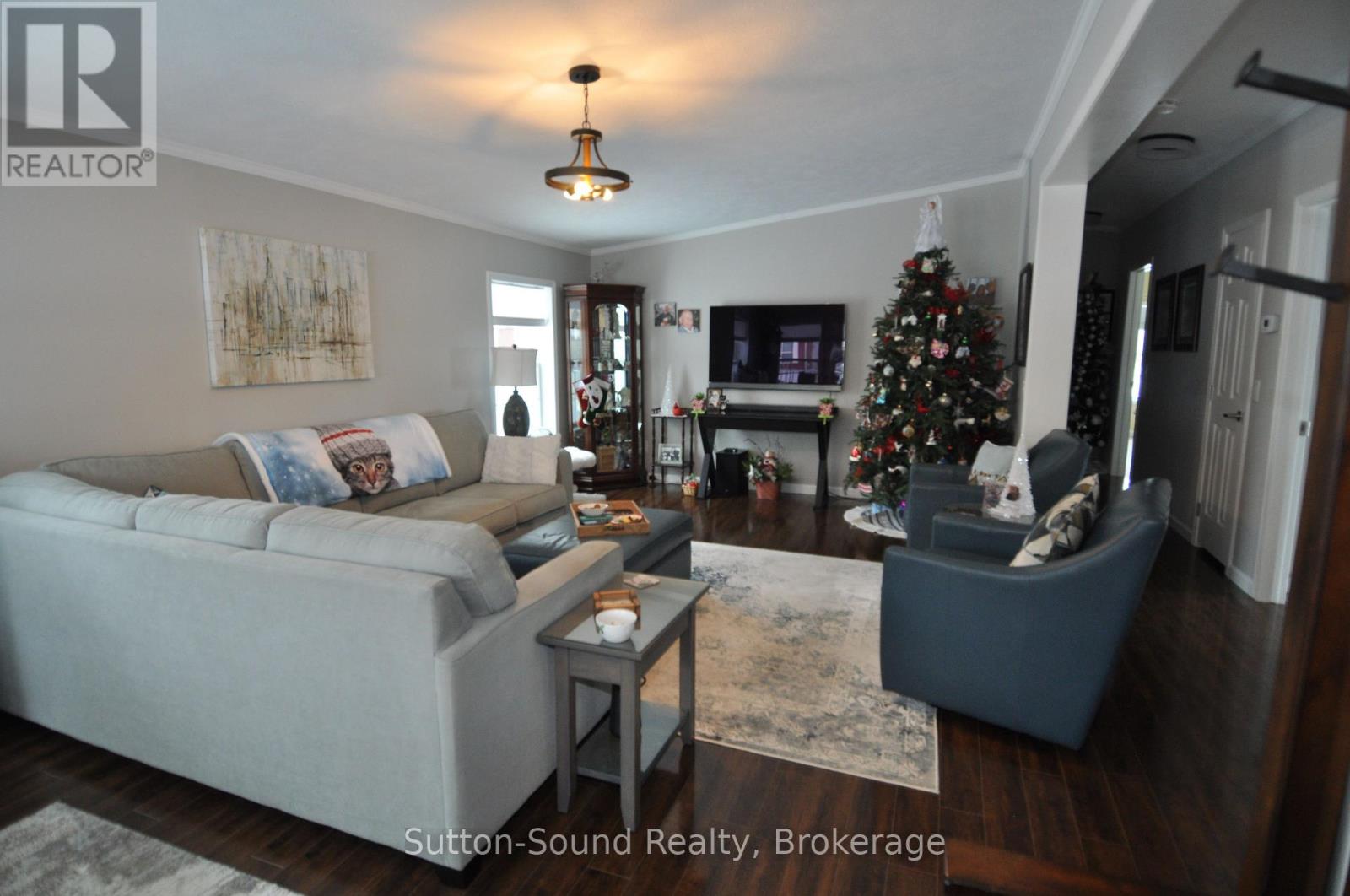 144 Rosewood Drive, Georgian Bluffs, Ontario  N4K 5N5 - Photo 6 - X12655698