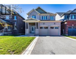 10 THOMAS BIRD STREET, Clarington, Ontario