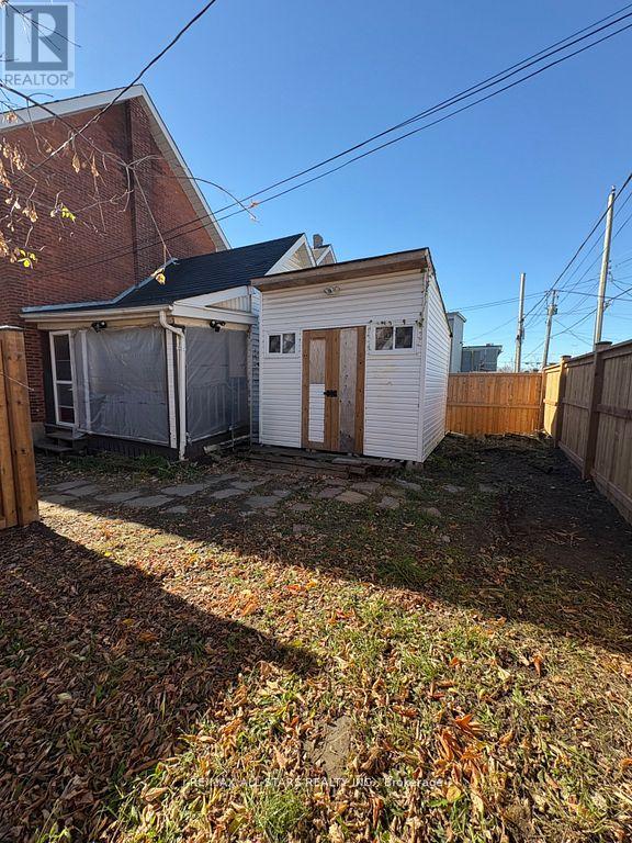 280 Lansdowne Street W, Peterborough (Ashburnham Ward 4), Ontario  K9J 1Y8 - Photo 36 - X12655688