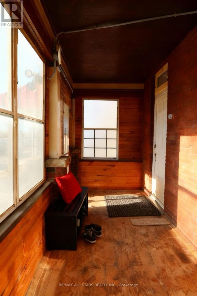 280 Lansdowne Street W, Peterborough (Ashburnham Ward 4), Ontario  K9J 1Y8 - Photo 5 - X12655688