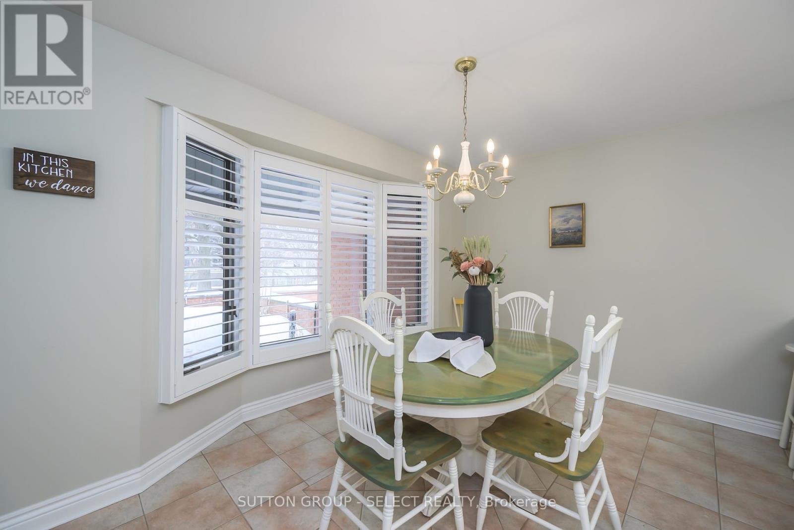 28 - 40 Quinella Drive, London South, Ontario  N6K 4K9 - Photo 17 - X12655662