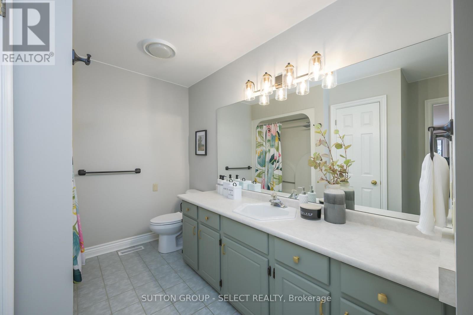 28 - 40 Quinella Drive, London South, Ontario  N6K 4K9 - Photo 31 - X12655662