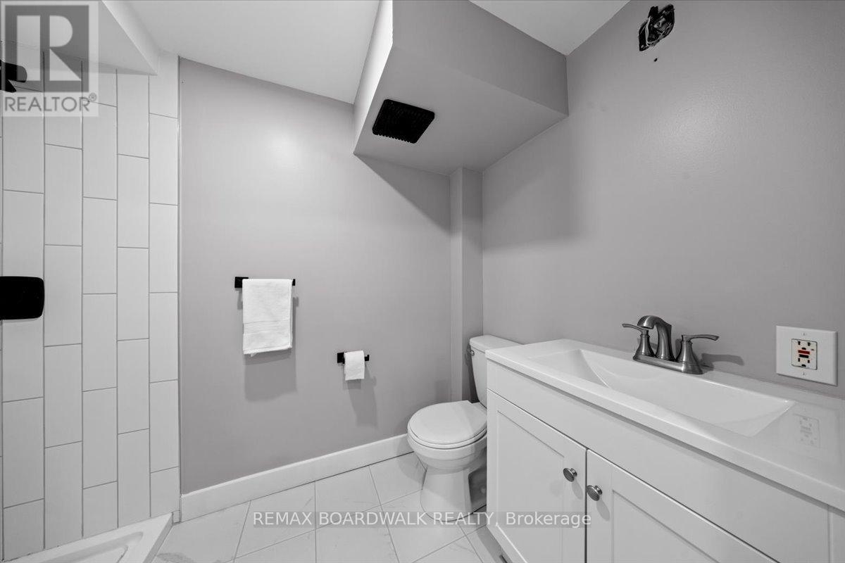 7 Gagnon Court, Ottawa, Ontario  K2K 1A7 - Photo 31 - X12655756