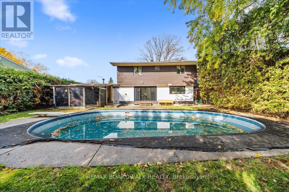 7 Gagnon Court, Ottawa, Ontario  K2K 1A7 - Photo 39 - X12655756