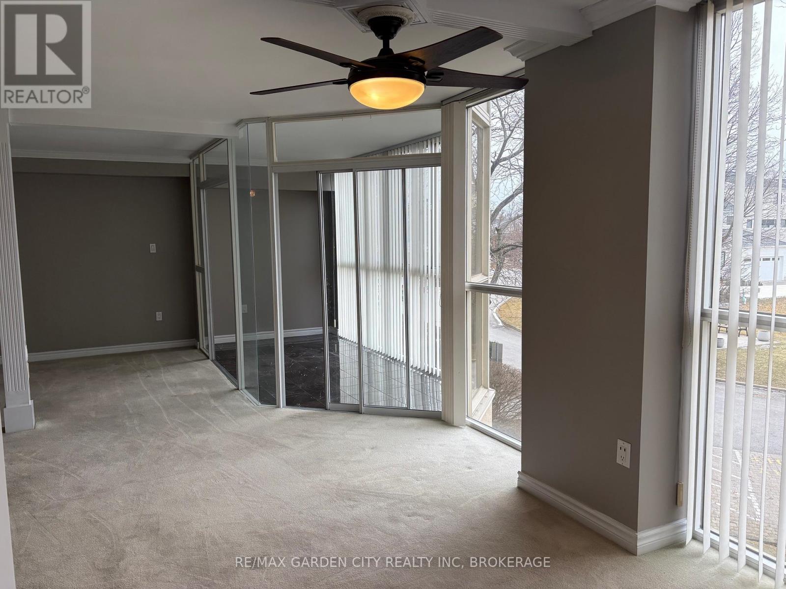207 - 162 Martindale Road, St. Catharines, Ontario  L2S 3S4 - Photo 6 - X12655716
