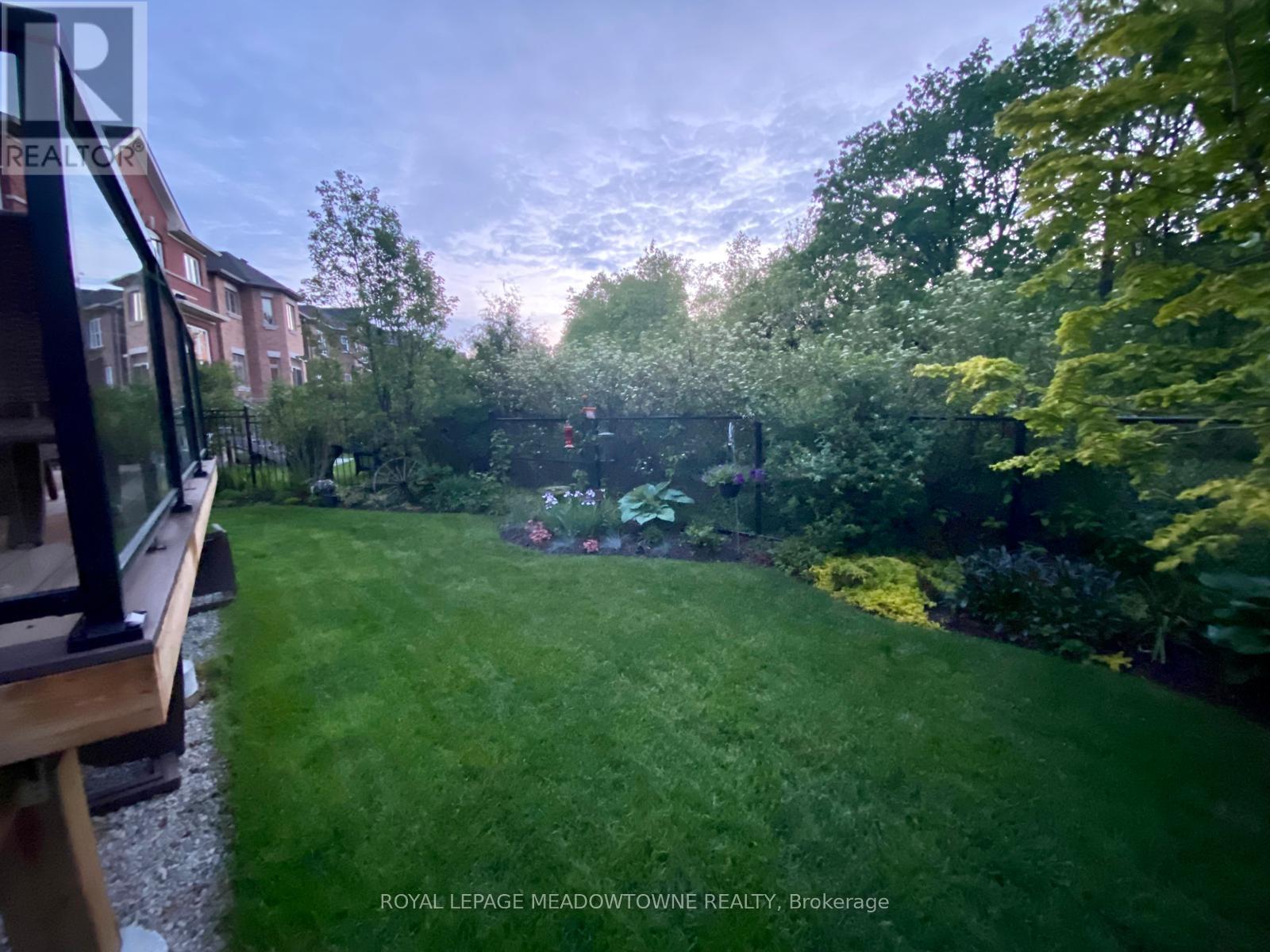 633 Wettlaufer Terrace, Milton, Ontario  L9T 8N1 - Photo 45 - W12604070