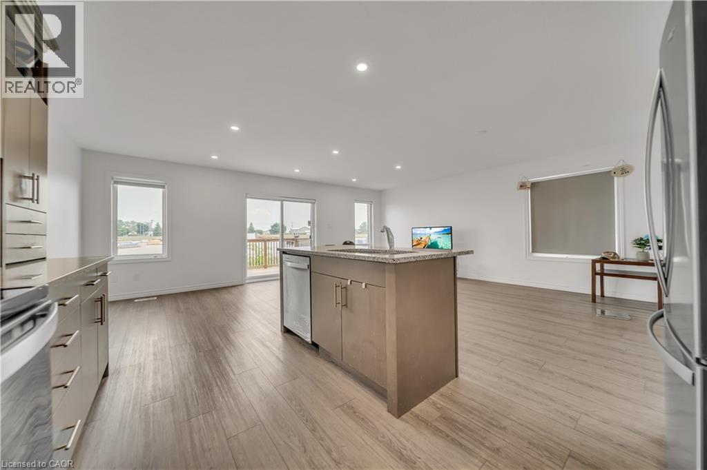 34 West Mill Street, Ayr, Ontario  N0B 1E0 - Photo 15 - 40795473