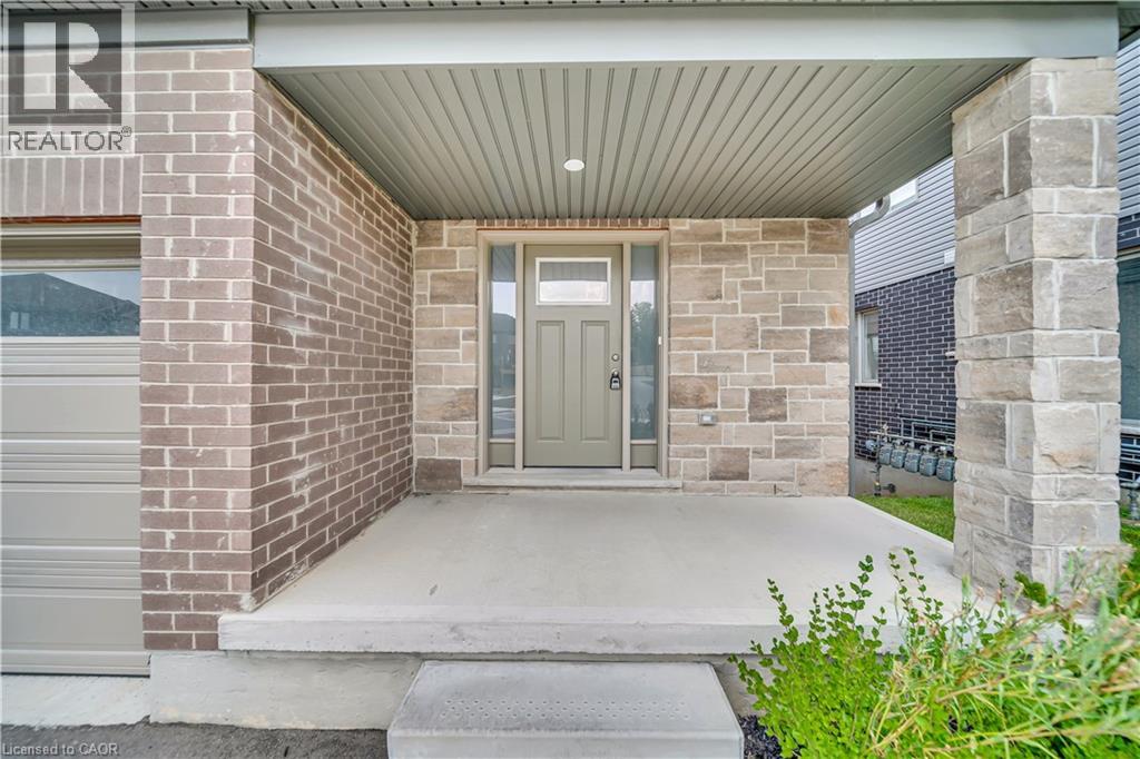 34 West Mill Street, Ayr, Ontario  N0B 1E0 - Photo 4 - 40795473