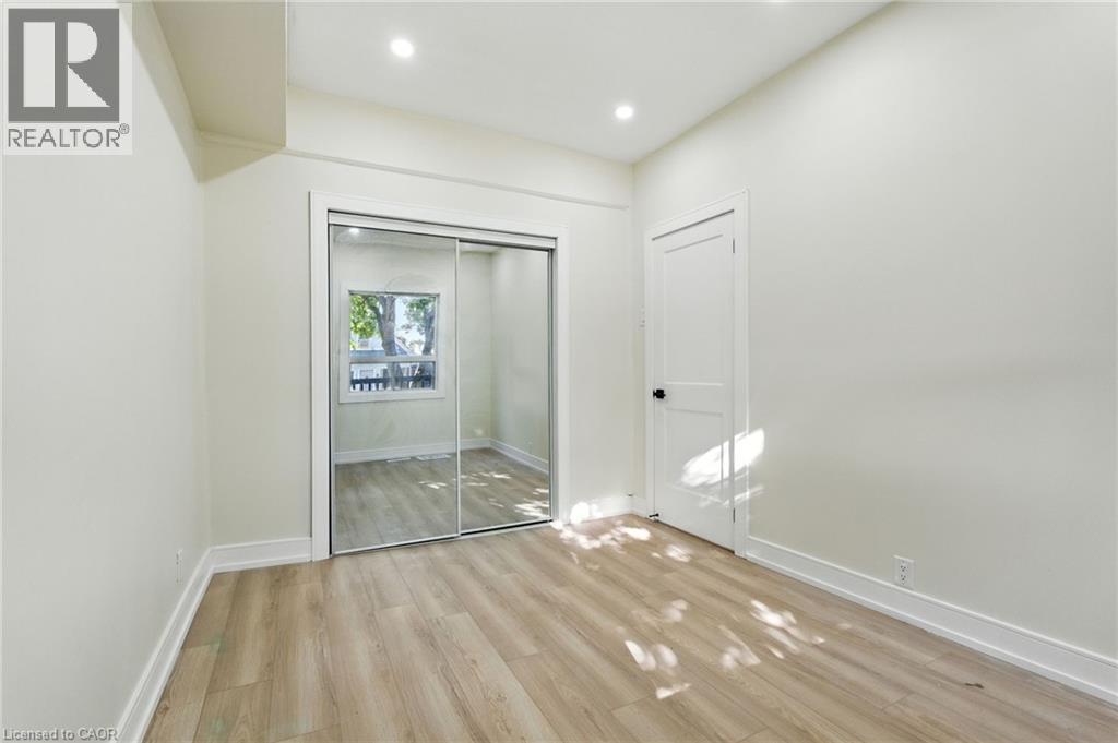 9 Alice Street, Hamilton, Ontario  L8H 4R5 - Photo 14 - 40795328