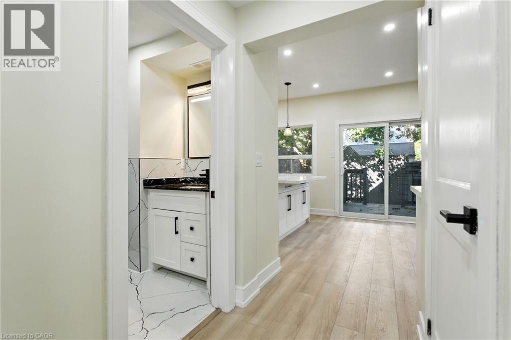 9 Alice Street, Hamilton, Ontario  L8H 4R5 - Photo 16 - 40795328