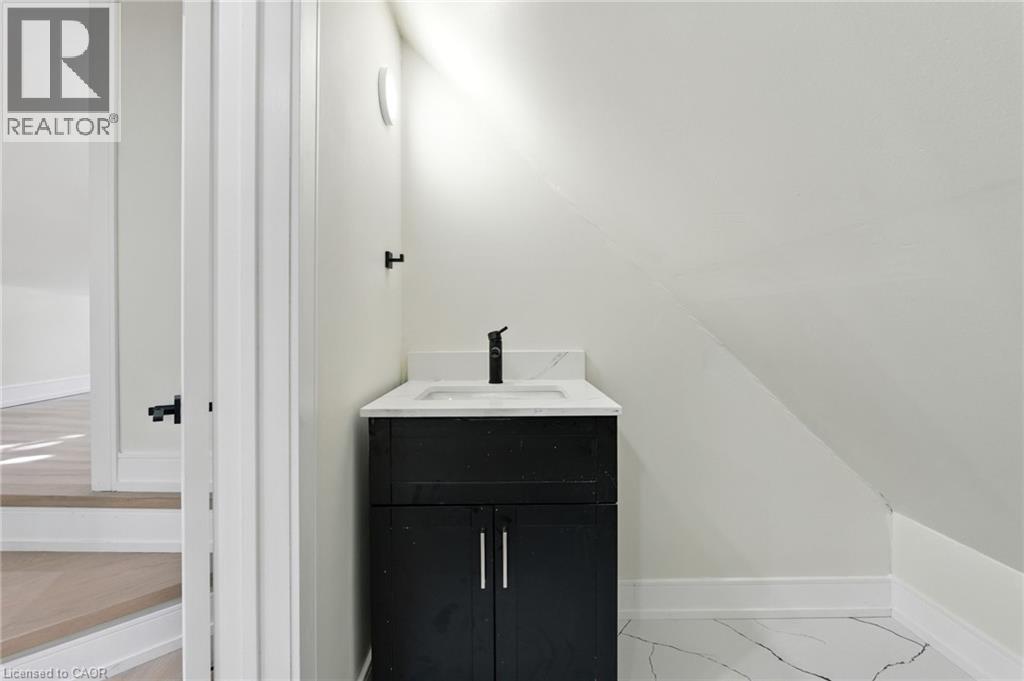 9 Alice Street, Hamilton, Ontario  L8H 4R5 - Photo 36 - 40795328