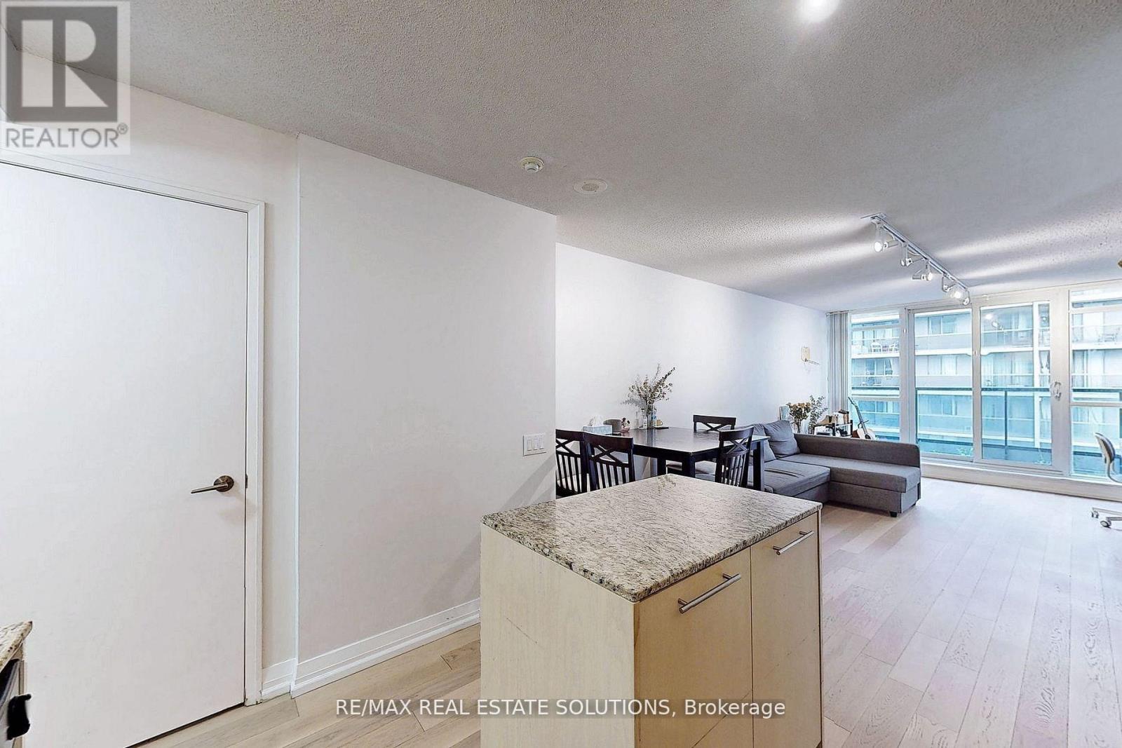 710 - 25 Carlton Street, Toronto, Ontario  M5B 1L4 - Photo 12 - C12655660