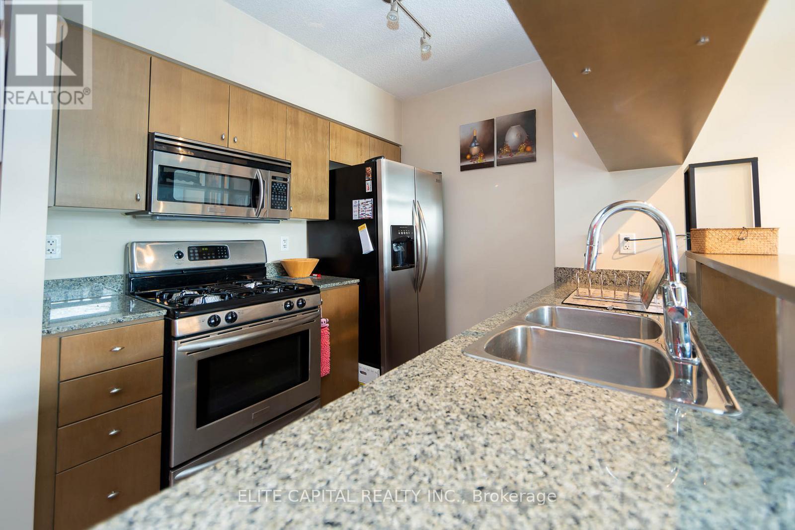 1008 - 10 Navy Wharf Court, Toronto, Ontario  M5V 3V2 - Photo 3 - C12655780