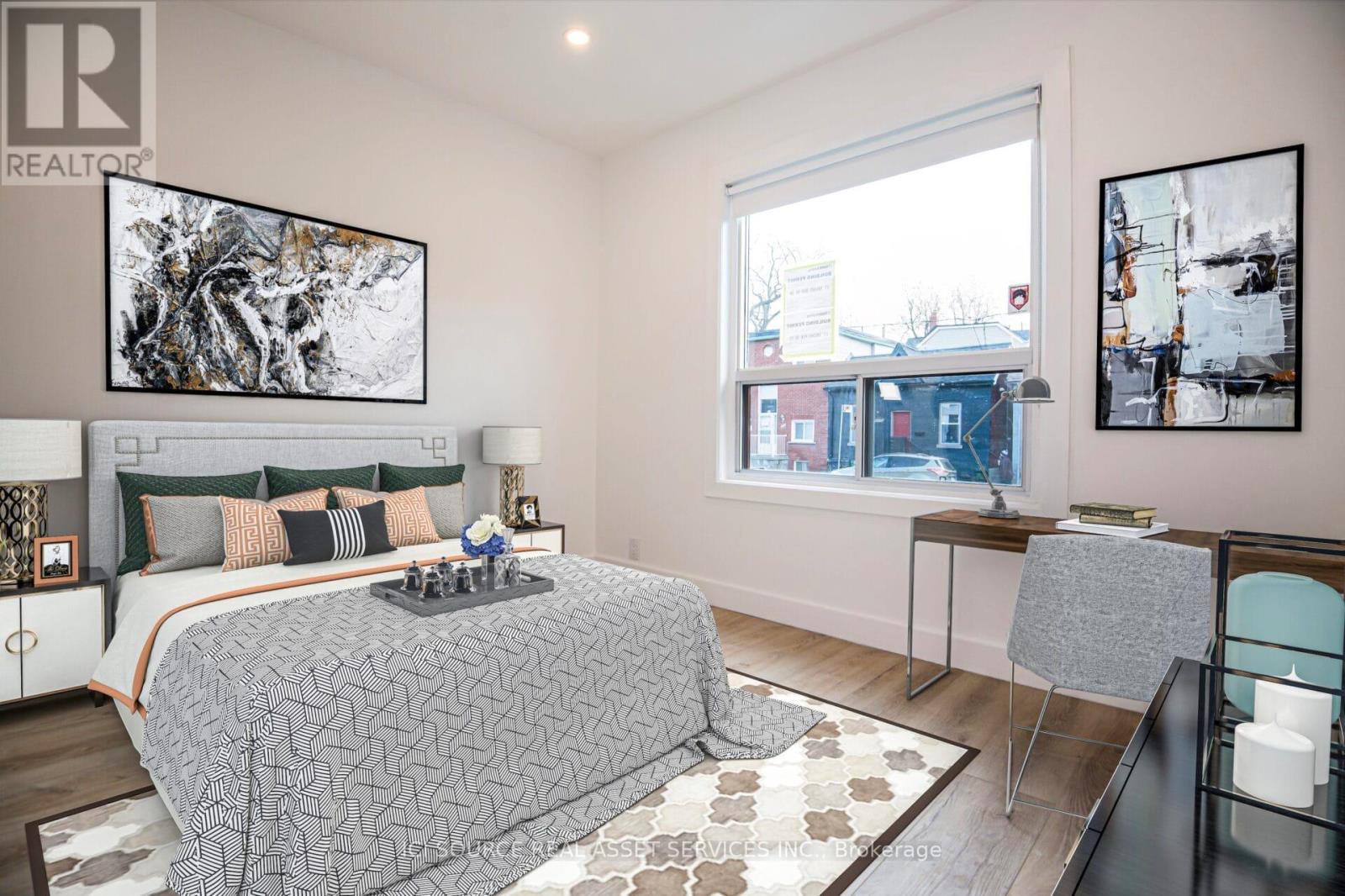 1 - Main Floor - 1314 Dundas Street E, Toronto, Ontario  M4M 1S6 - Photo 6 - E12655670