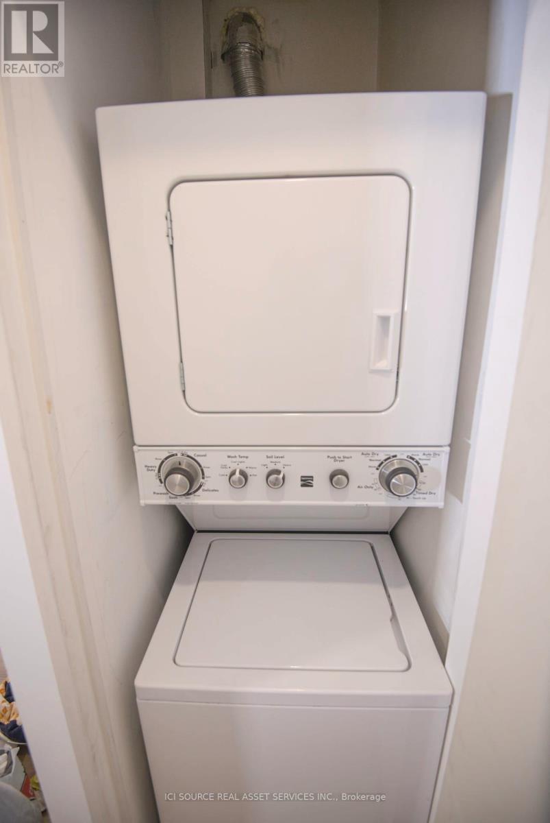 1 - Main Floor - 1314 Dundas Street E, Toronto, Ontario  M4M 1S6 - Photo 9 - E12655670