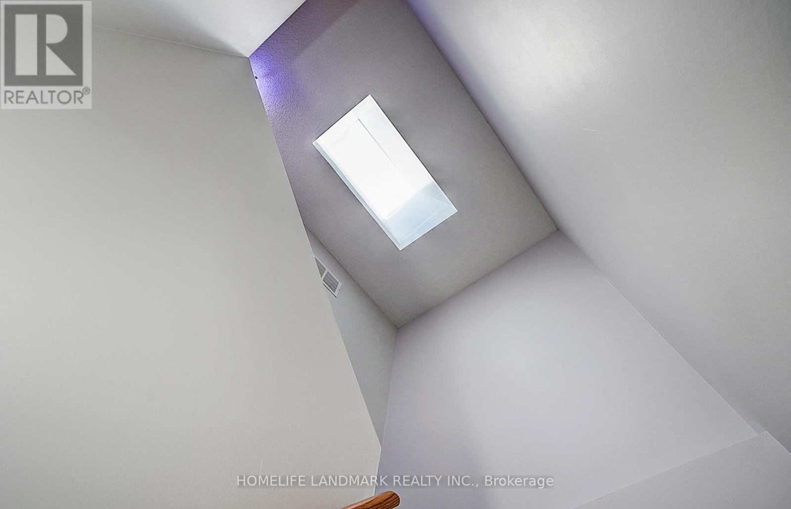 48 Green Spring Drive, Toronto, Ontario  M1V 2B1 - Photo 19 - E12655768