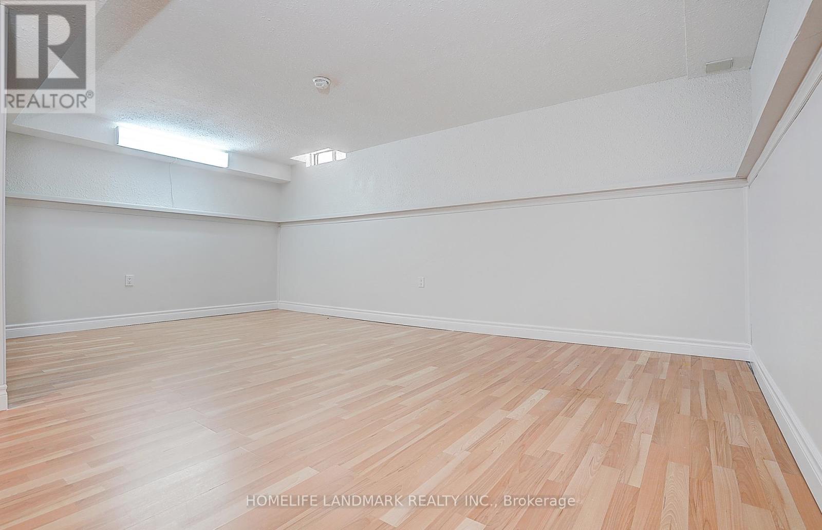 48 Green Spring Drive, Toronto, Ontario  M1V 2B1 - Photo 32 - E12655768