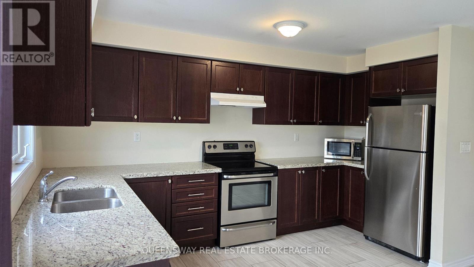 70 Streathern Way, Clarington, Ontario  L1C 0S4 - Photo 8 - E12655796