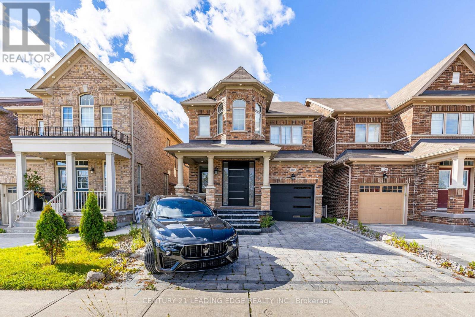 102 MACTIER DRIVE, Vaughan, Ontario