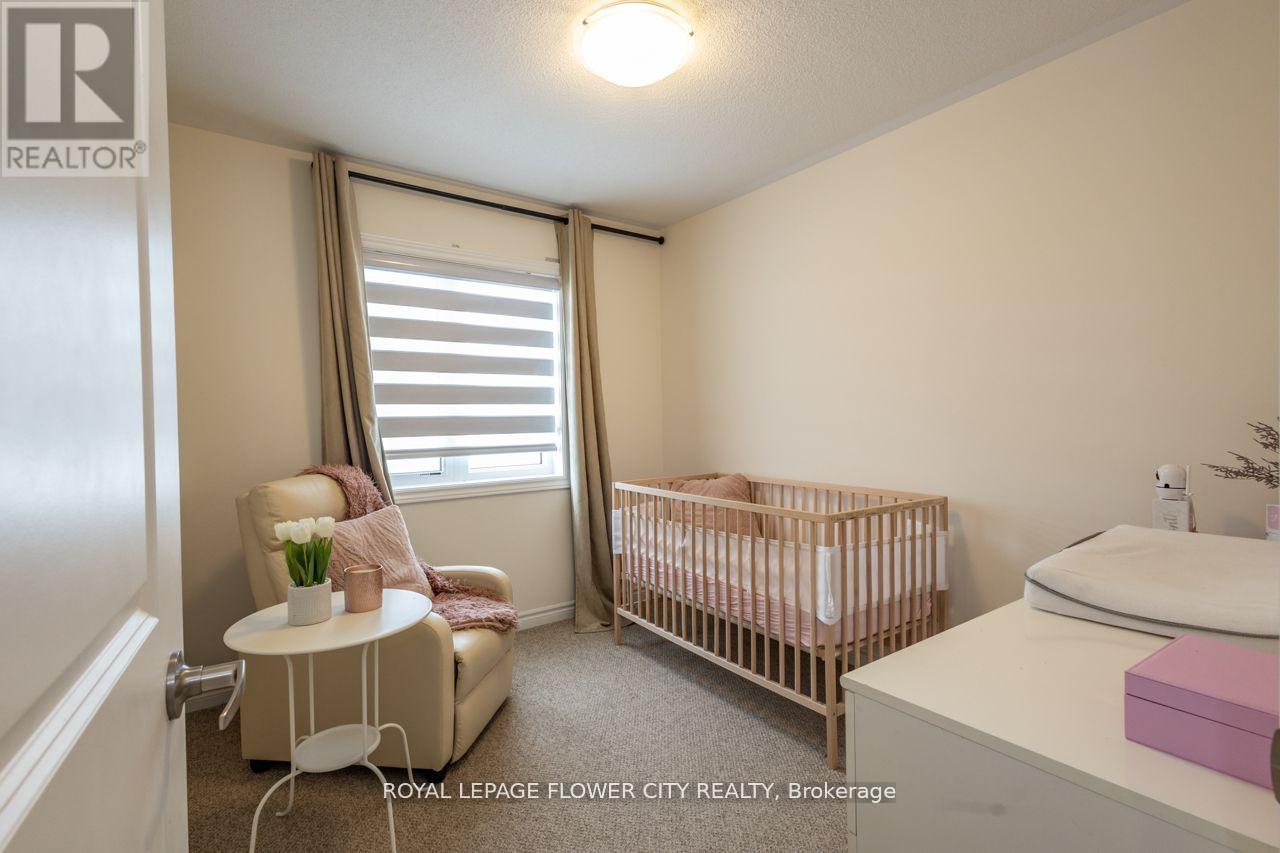 13 Ferragine Crescent, Bradford West Gwillimbury, Ontario  L3Z 2A6 - Photo 32 - N12655674