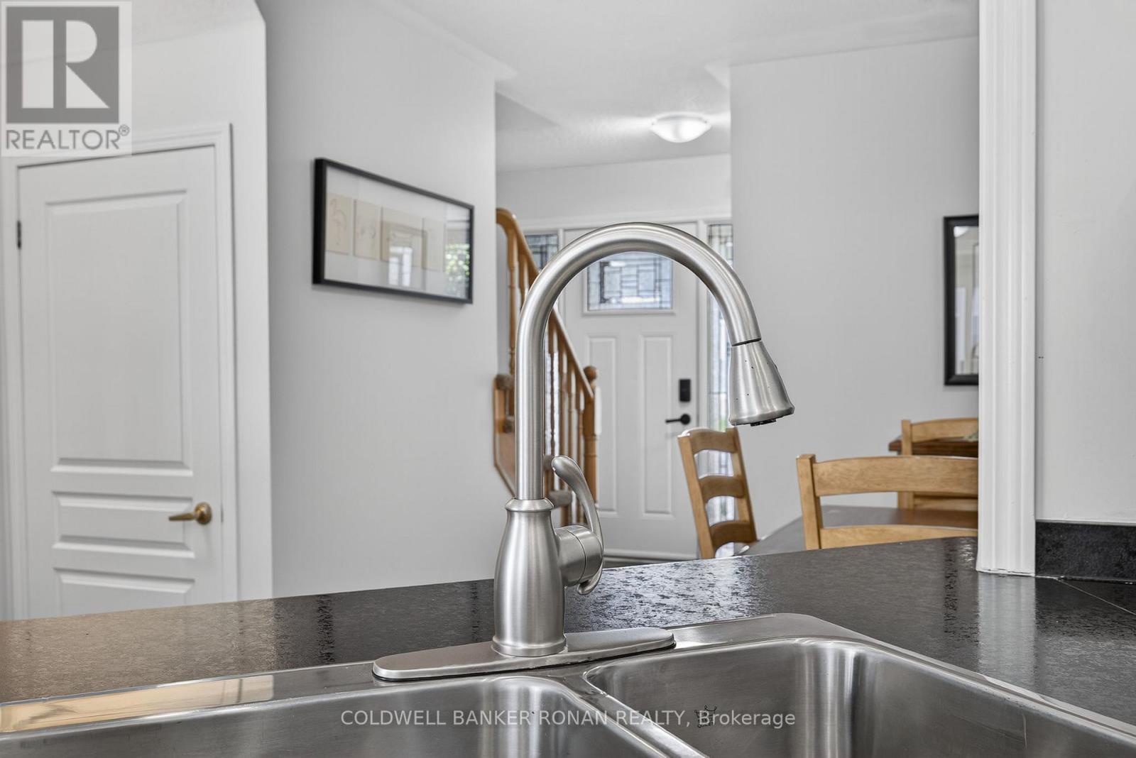 22 Callander Crescent, New Tecumseth, Ontario  L9R 0B4 - Photo 19 - N12655732