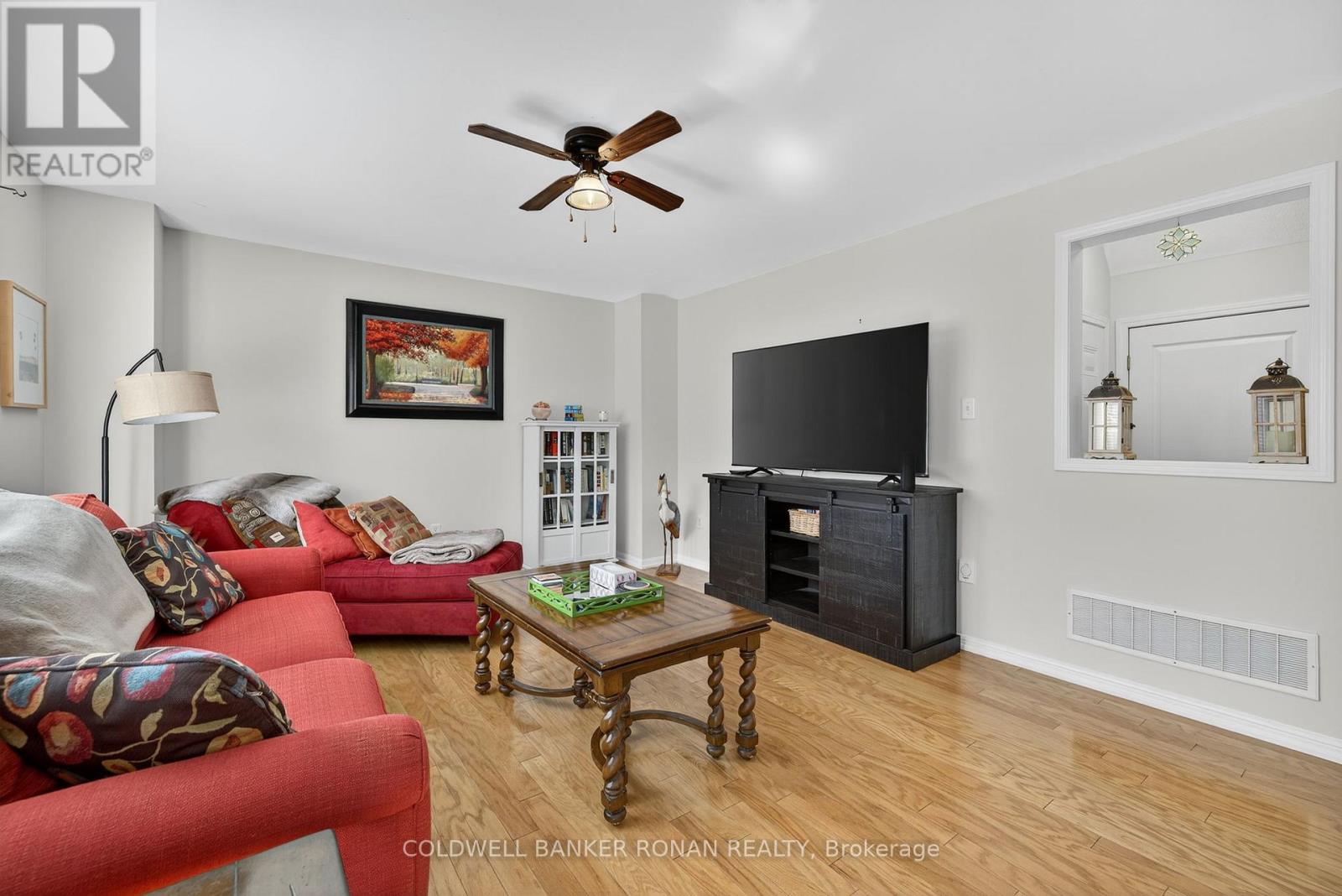 22 Callander Crescent, New Tecumseth, Ontario  L9R 0B4 - Photo 21 - N12655732