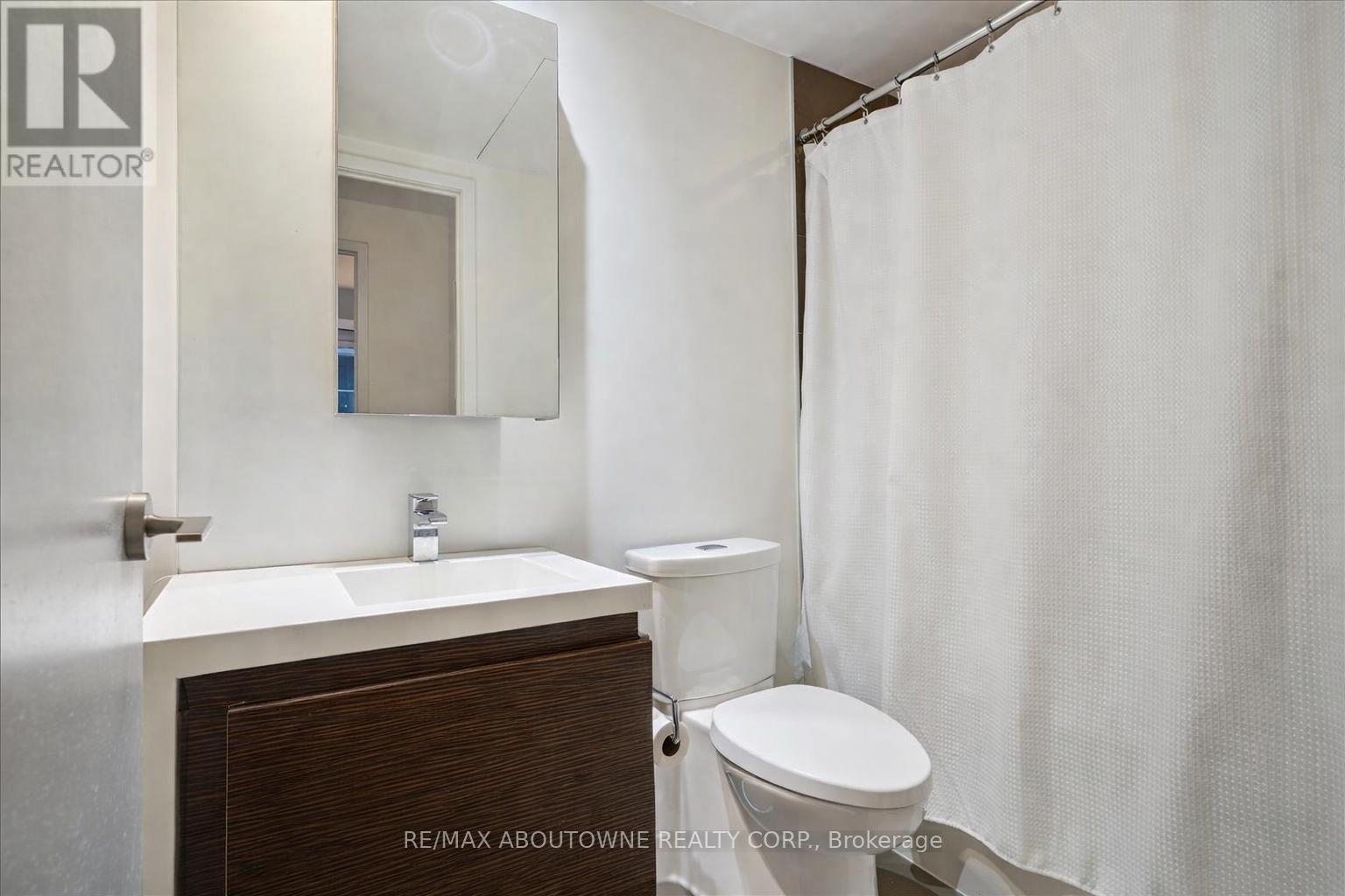 546 - 1030 King Street W, Toronto, Ontario  M6K 3N3 - Photo 17 - C12655728