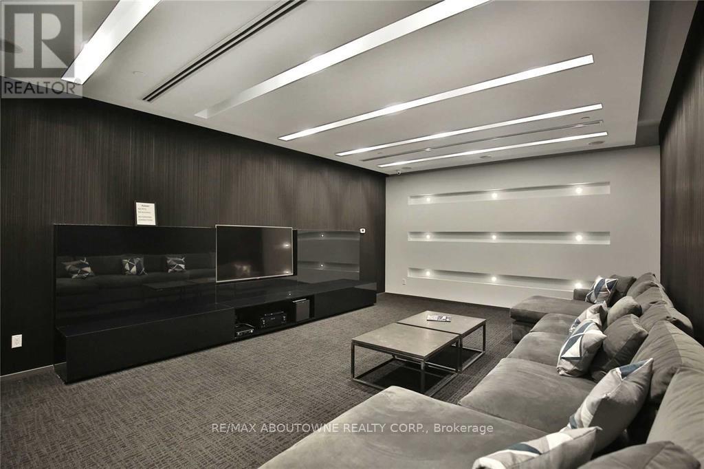 546 - 1030 King Street W, Toronto, Ontario  M6K 3N3 - Photo 32 - C12655728