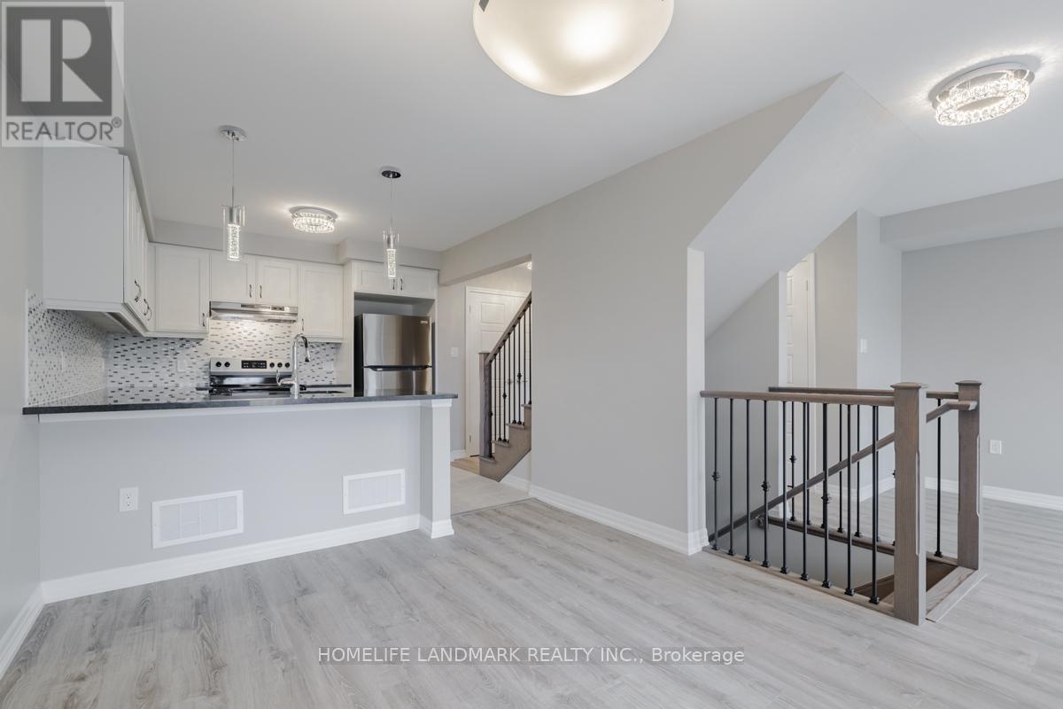 125 Toucan Trail, Oakville, Ontario  L6H 0Y1 - Photo 11 - W12655650