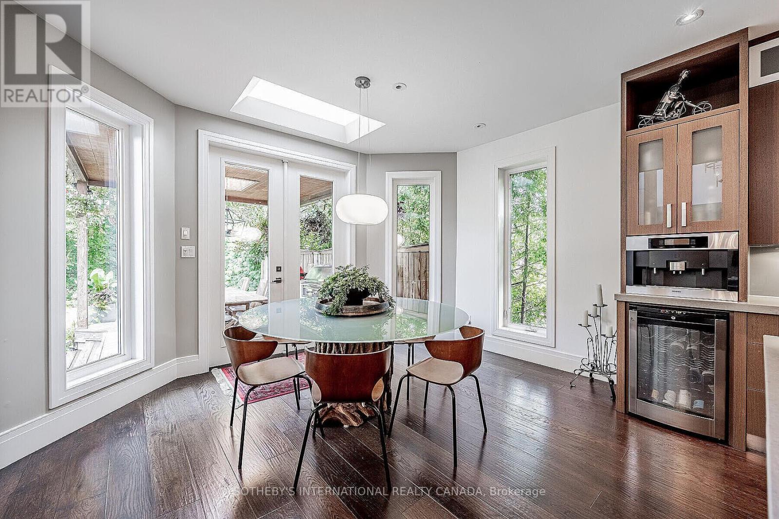 44 Meadowcrest Road, Toronto, Ontario  M8Z 2Y7 - Photo 15 - W12655666