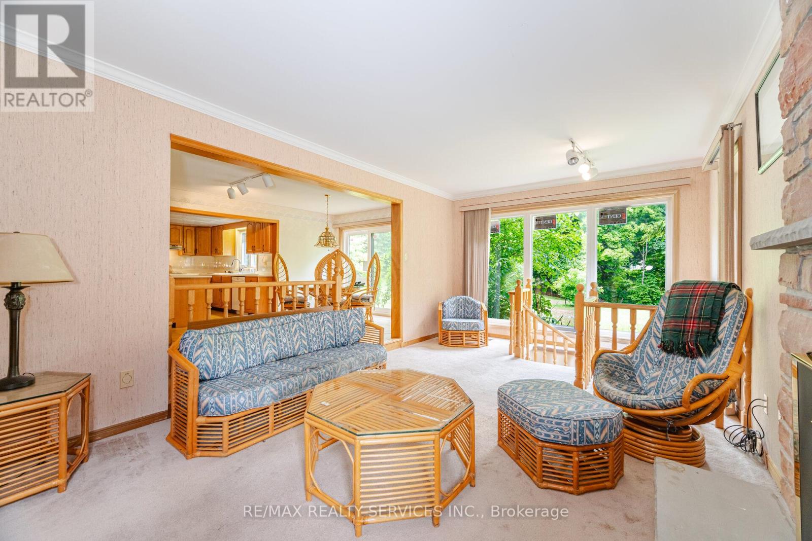 106 Kenpark Avenue, Brampton (Snelgrove), Ontario  L6Z 3J8 - Photo 26 - W12655678