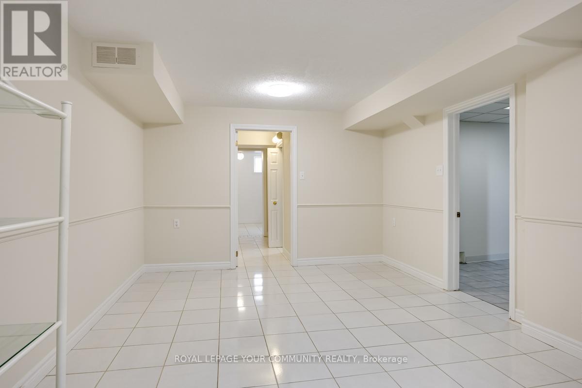 16 Martini Drive, Toronto, Ontario  M6M 4X5 - Photo 30 - W12655686