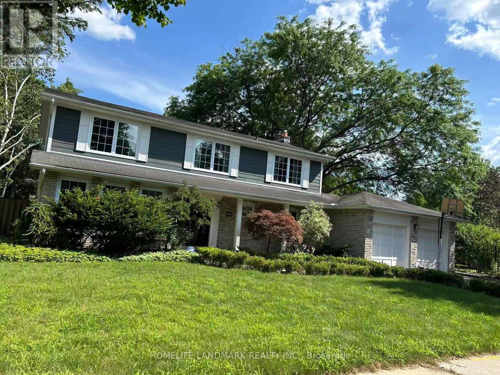 1464 Oakhill Drive, Oakville, Ontario  L6J 1Y5 - Photo 1 - W12655724