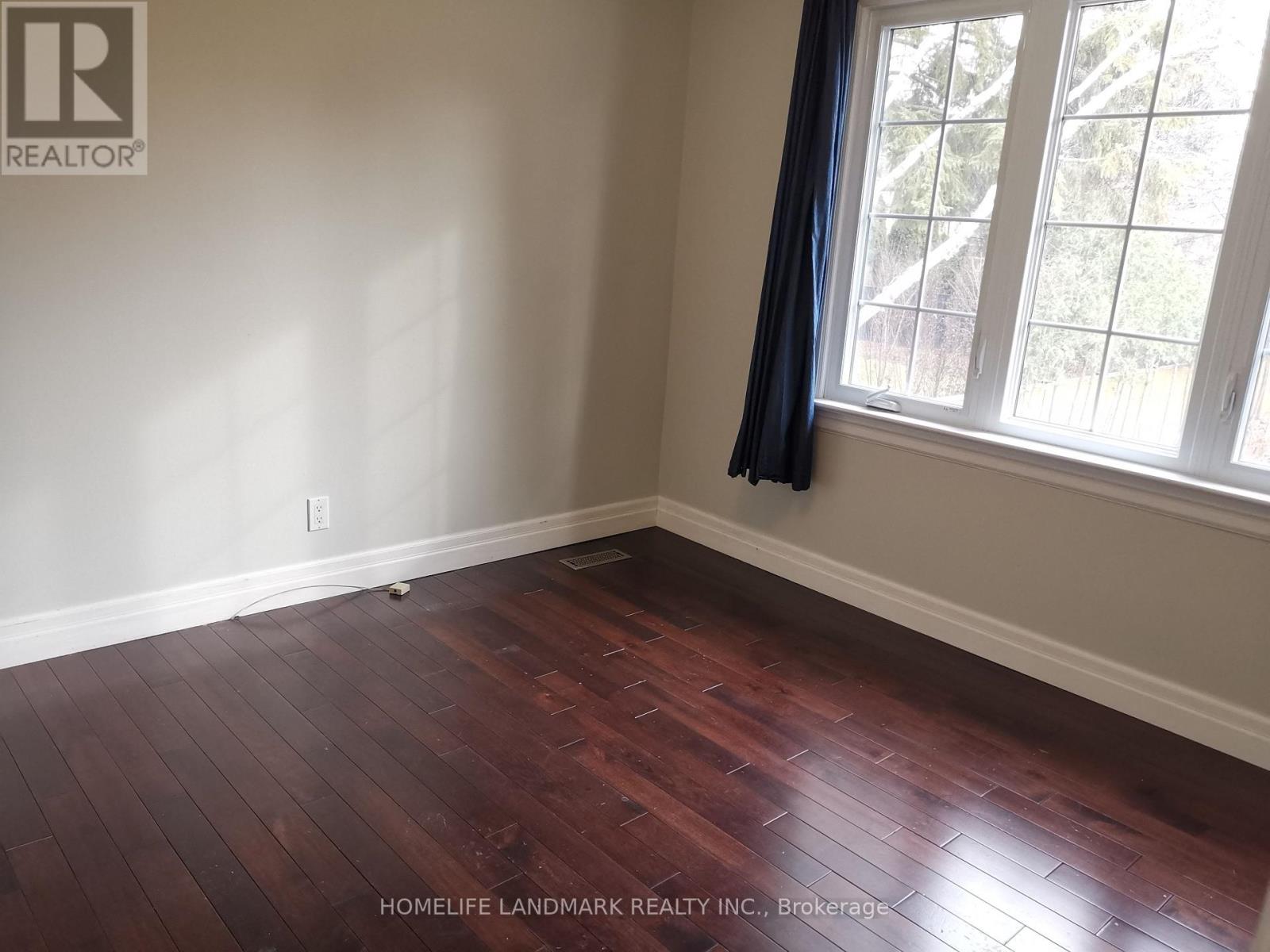 1464 Oakhill Drive, Oakville, Ontario  L6J 1Y5 - Photo 13 - W12655724