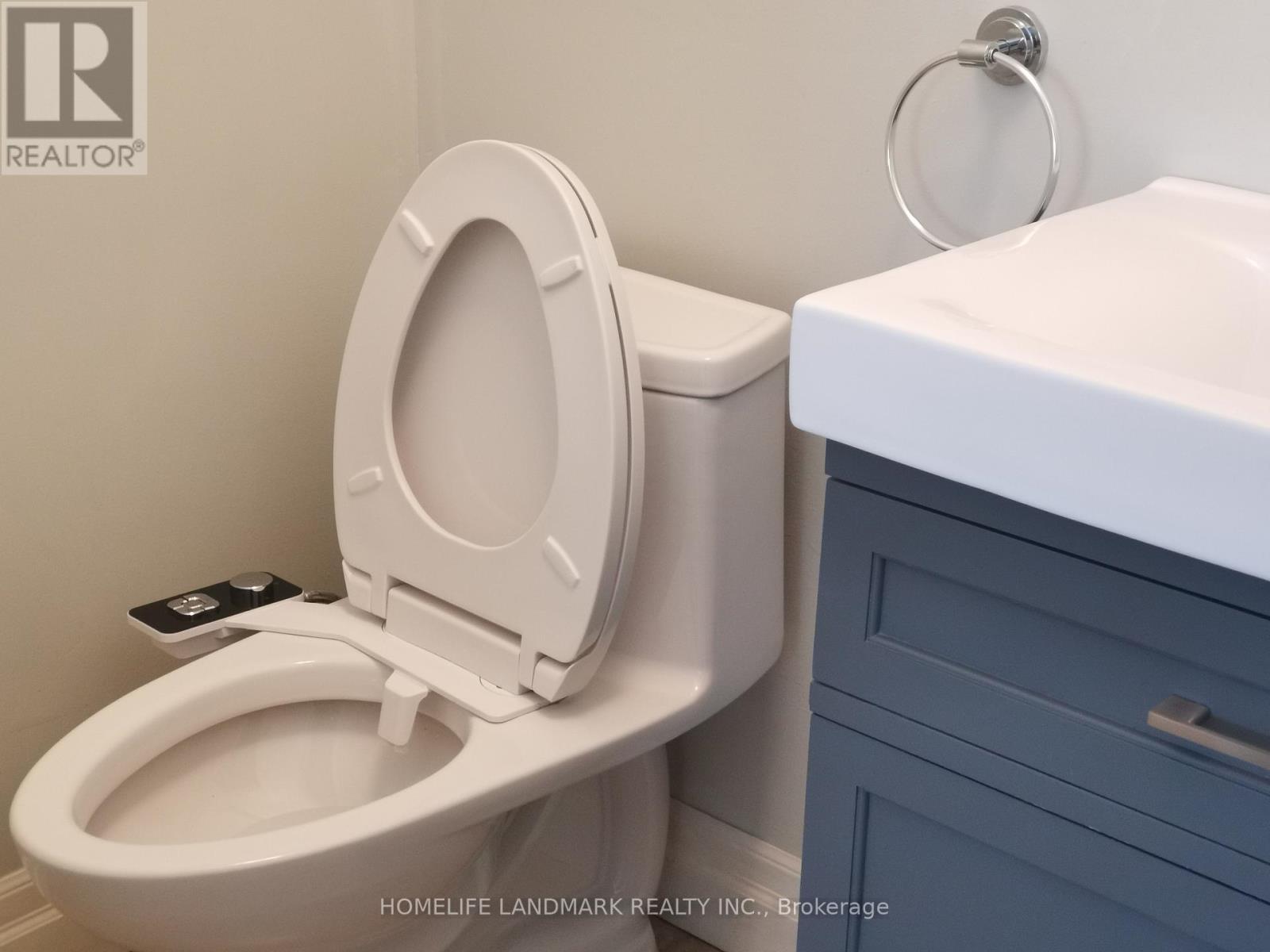 1464 Oakhill Drive, Oakville, Ontario  L6J 1Y5 - Photo 9 - W12655724