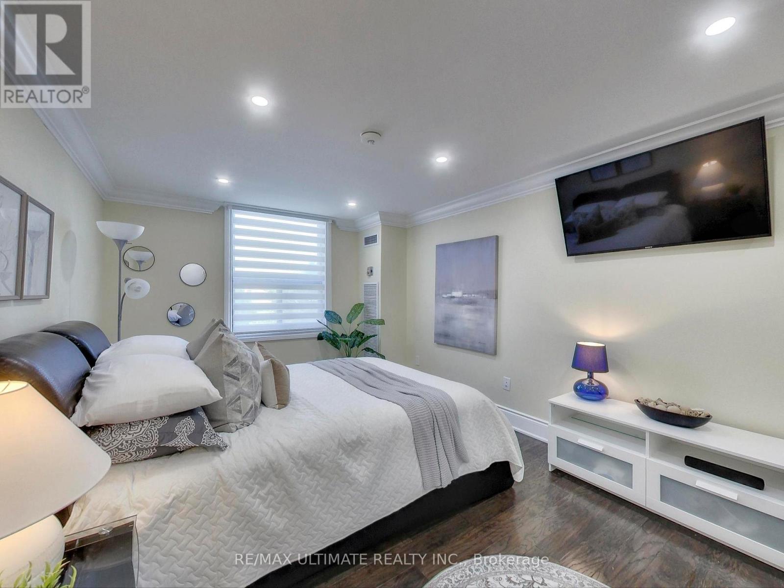 406 - 75 Emmett Avenue, Toronto, Ontario  M6M 5A7 - Photo 20 - W12655748