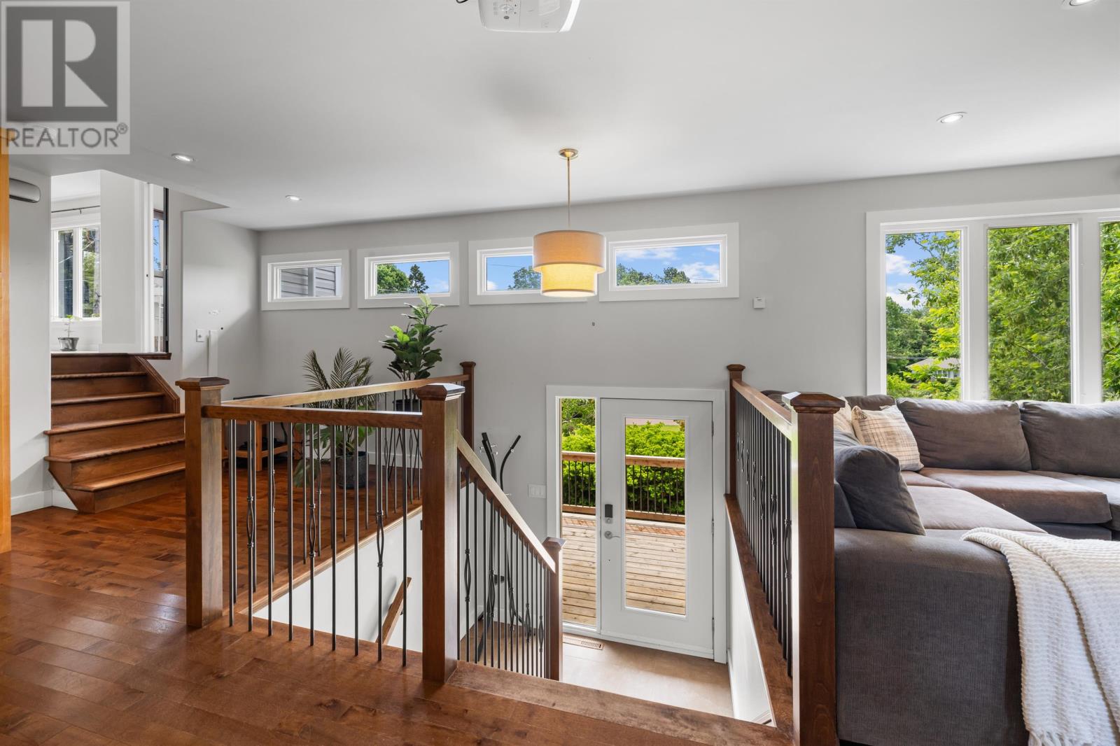 47 Admiral Street, Charlottetown, Prince Edward Island  C1A 2C5 - Photo 3 - 202600030