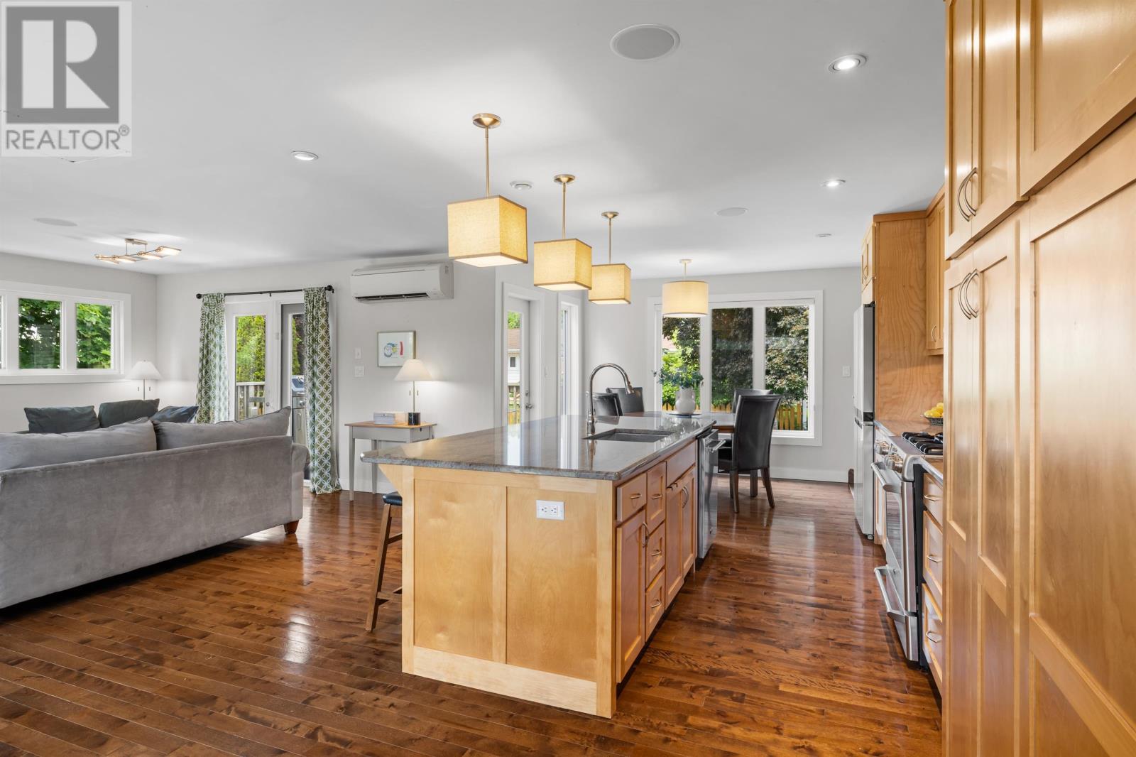 47 Admiral Street, Charlottetown, Prince Edward Island  C1A 2C5 - Photo 8 - 202600030