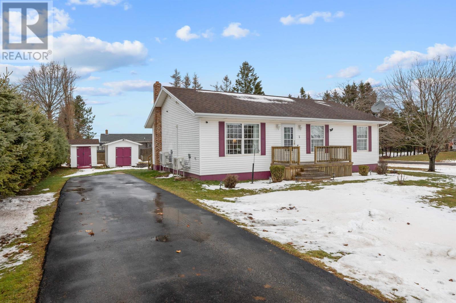 5 Conndine Crescent, Charlottetown, Prince Edward Island  C1A 7J7 - Photo 37 - 202600031