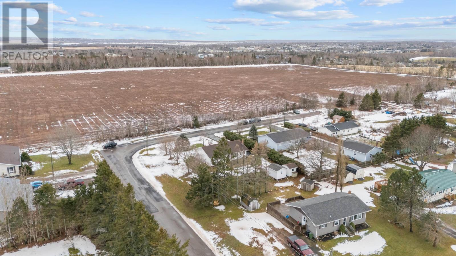 5 Conndine Crescent, Charlottetown, Prince Edward Island  C1A 7J7 - Photo 49 - 202600031