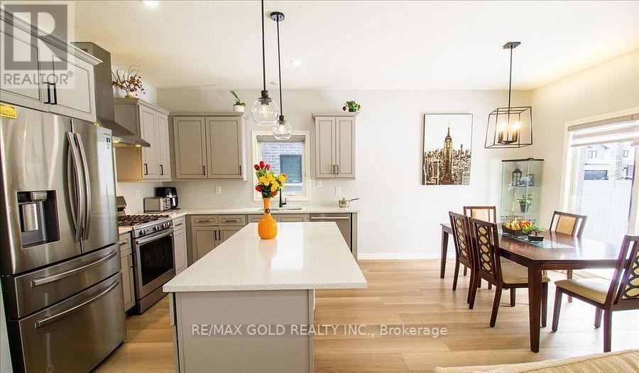 92 Middleton Avenue, London South, Ontario  N6L 1K3 - Photo 19 - X12655696