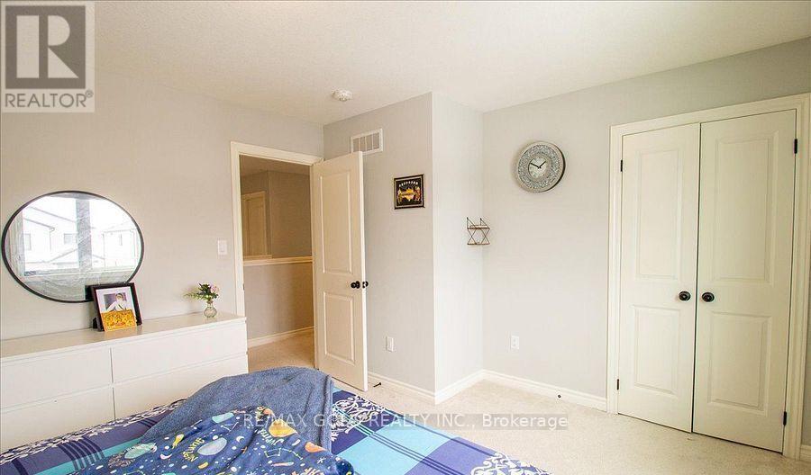 92 Middleton Avenue, London South, Ontario  N6L 1K3 - Photo 31 - X12655696